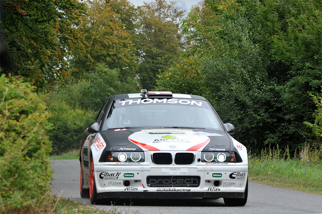 Morten Karl knuste al modstand ved i sin BMW 320 E36 at vinde gruppen med over 5 minutter